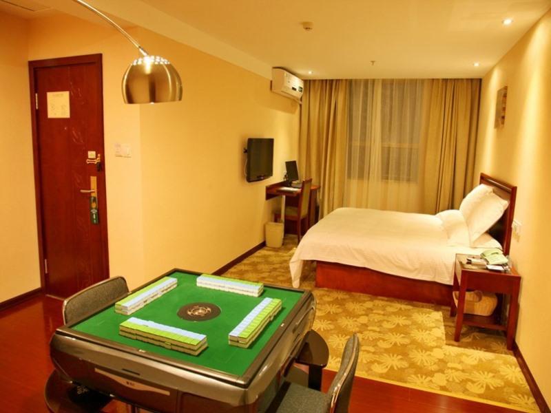 Greentree Inn Guiyang Court Street West Zhongshan Road Subway Station Business Hotel Екстериор снимка