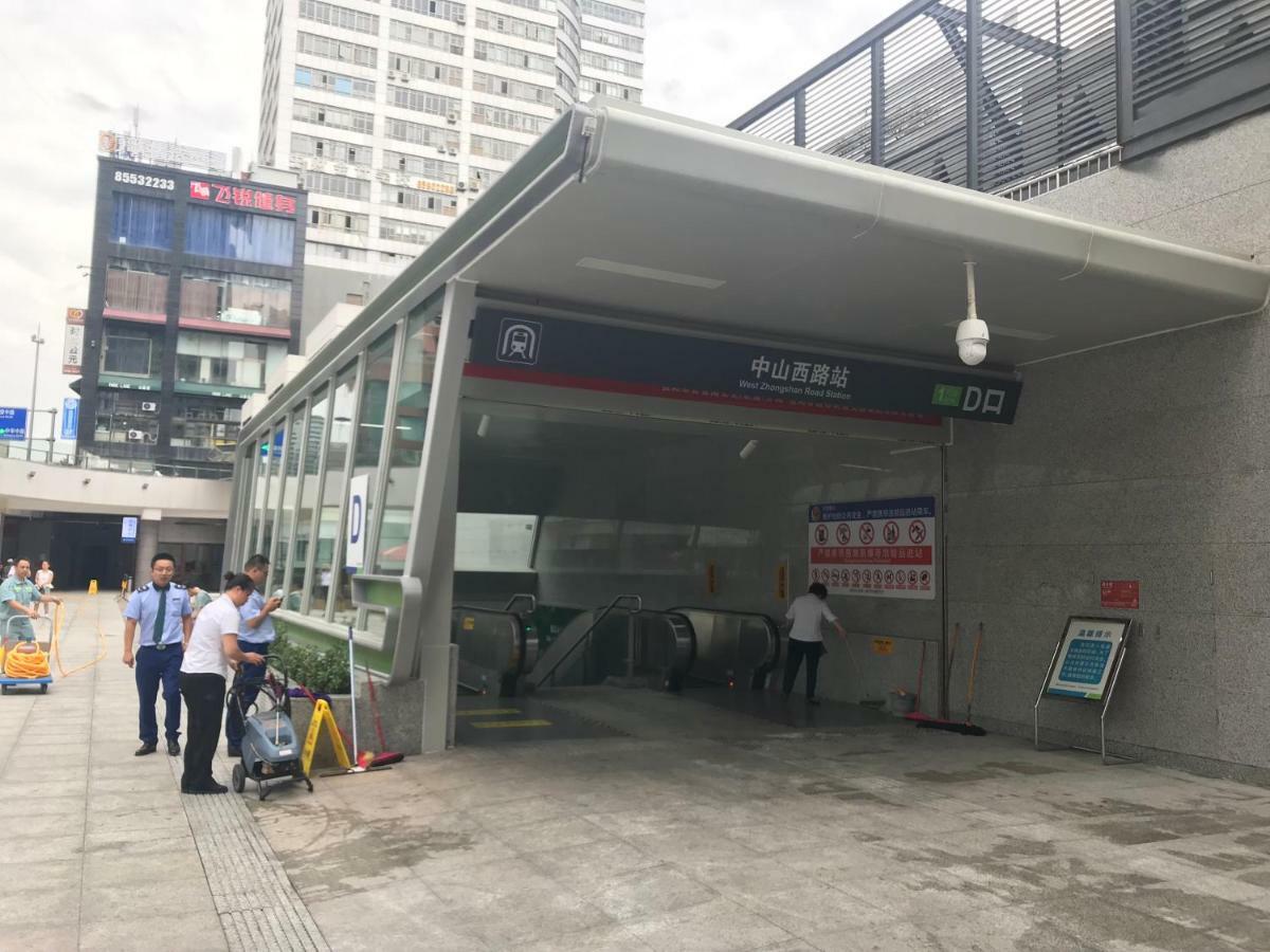 Greentree Inn Guiyang Court Street West Zhongshan Road Subway Station Business Hotel Екстериор снимка